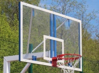 щит баскетбольный игровой цельный из оргстекла 15 мм на металлической раме, 1800х1050, шт. sportiko